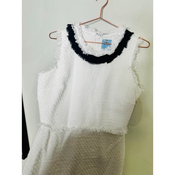 CeCe White Textured Ruffled Collar Black Trim Sleeveless Tweed Shift Dress 12 - Picture 5 of 13